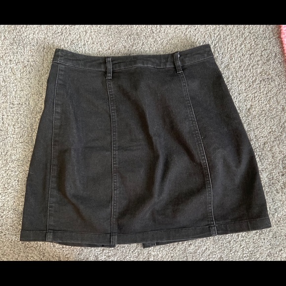 Forever 21 Skirt Size Small - Picture 4 of 4
